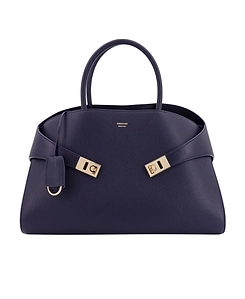 Hug Medium Handbag