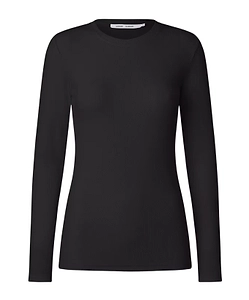 Long-Sleeved Crew Neck T-Shirt