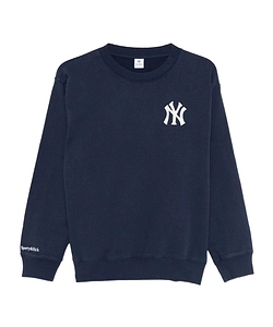 Long-Sleeved Sweatshirt
