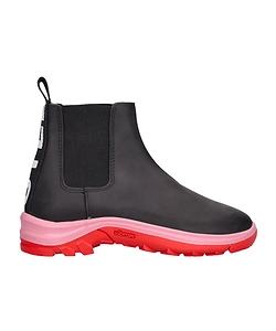 Sleep-On Rain Boots