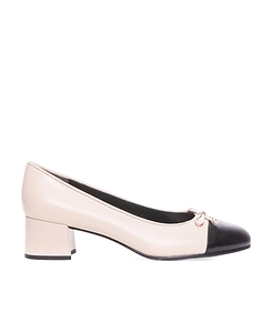 Tory Burch Logo Plaque Round-Toe Pumps