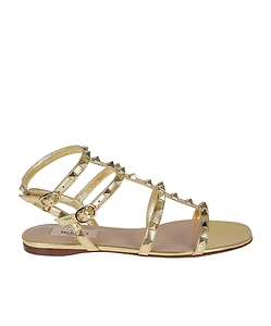 Valentino Garavani Rockstud Buckle Detailed Flat Sandals