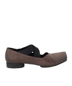 Square-Toed Ballet Shoes