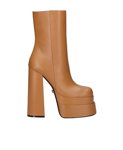 Logo High Heels And Bare Boots