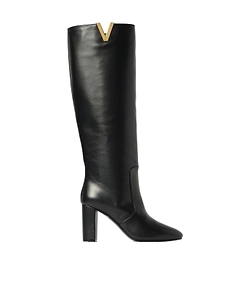Almond-Shaped High Boots