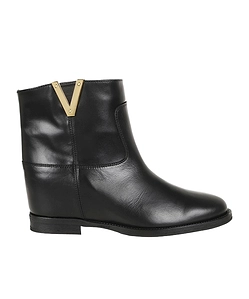 Via Roma 15 Gold Plaque Ankle Boots