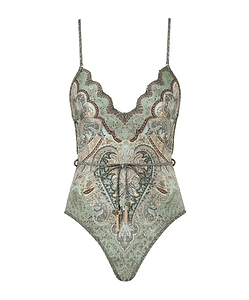 Wanderlust Scallop 1Pc