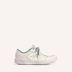 Hamptons Medium Worn-Out Sneaker