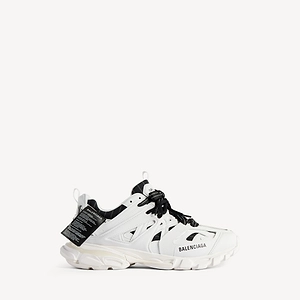 Track Shirt Sneaker