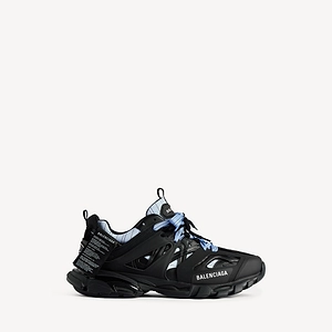 Track Shirt Sneaker